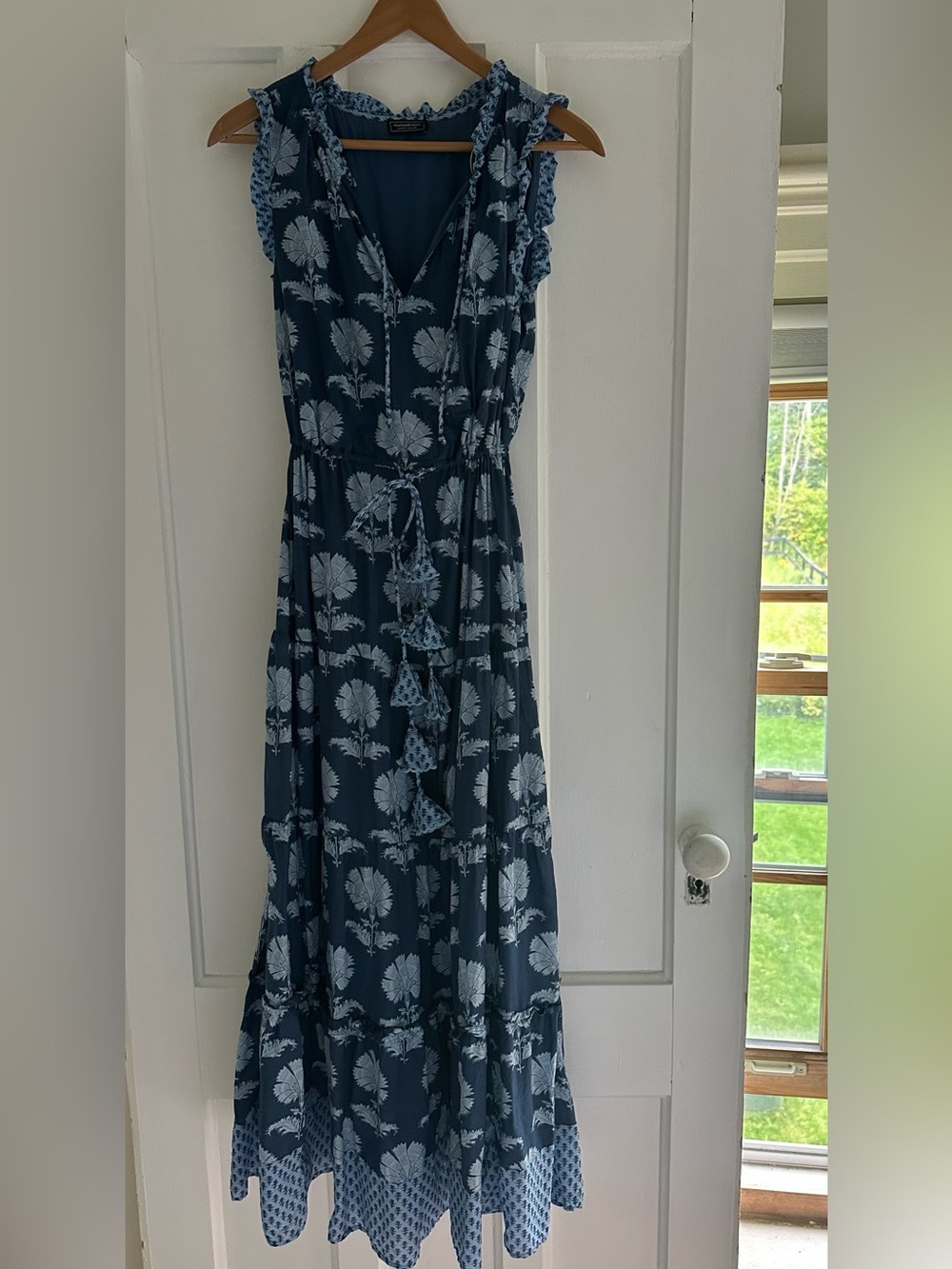 Vineyard Vines Navy Blue Floral Maxi Dress with Tie Waist